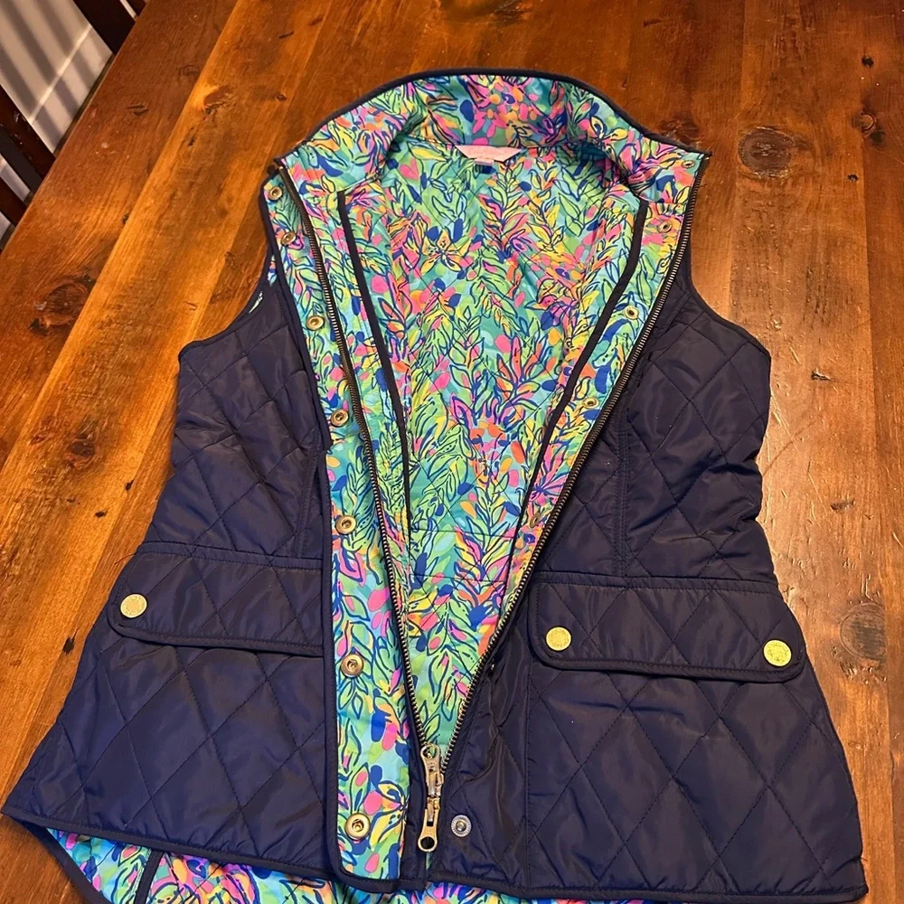 Lilly Pulitzer Navy Quilted Reversible Vest with Gold Buttons and Floral Lining